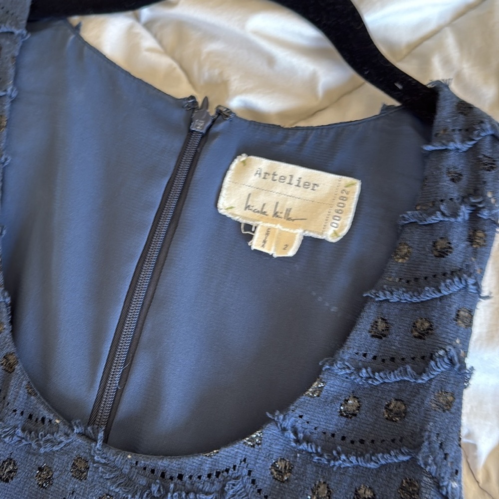 Navy Blue Dress. Artelier by Nicole Miller. Women’s size 2 - Picture 10 of 13